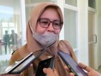 Disdikbud Parimo Salurkan Peralatan Sekolah Bagi Pelajar Terdampak Banjir Torue