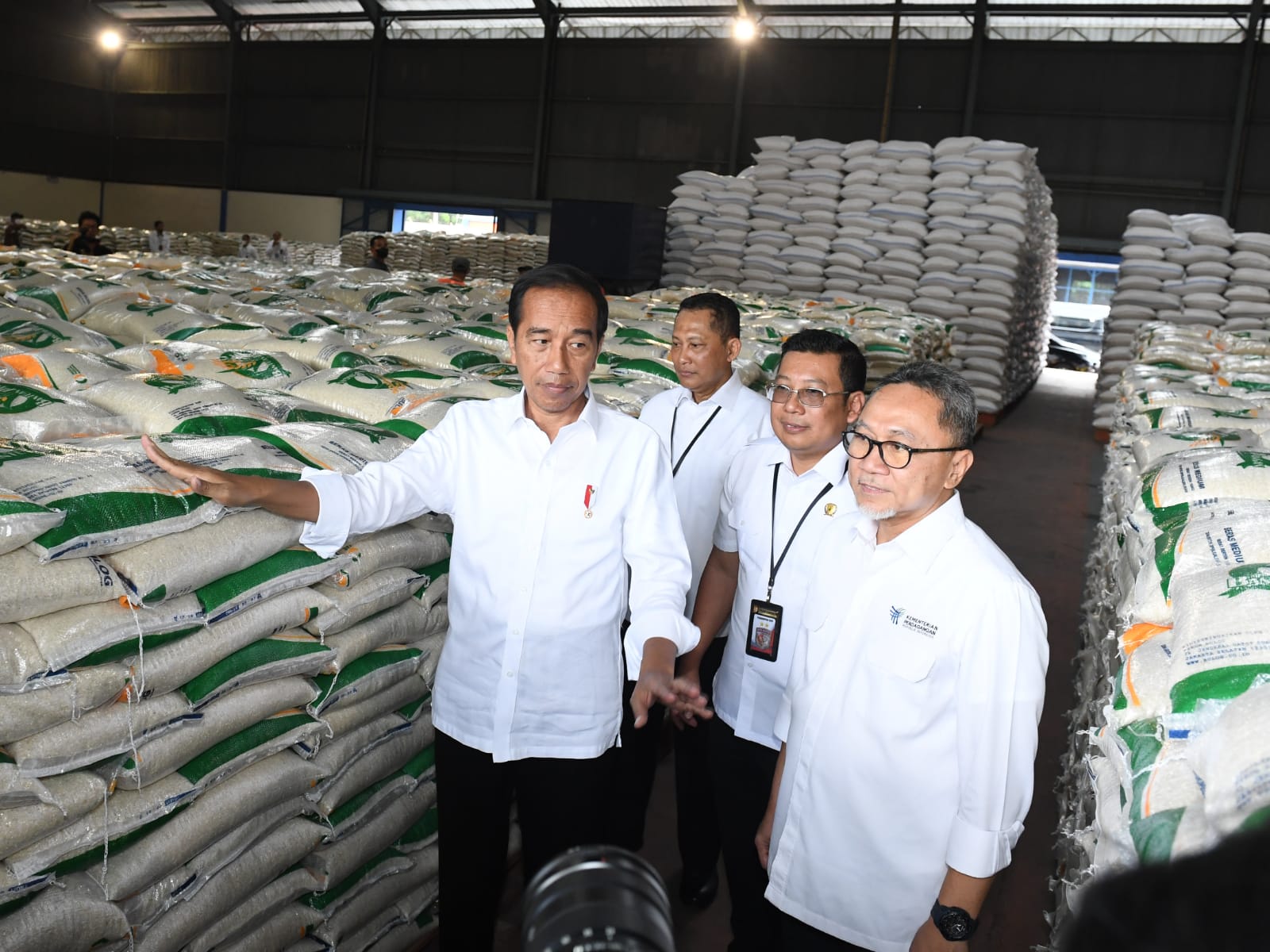 Bulog Salurkan Bantuan Sampai H-1 Lebaran