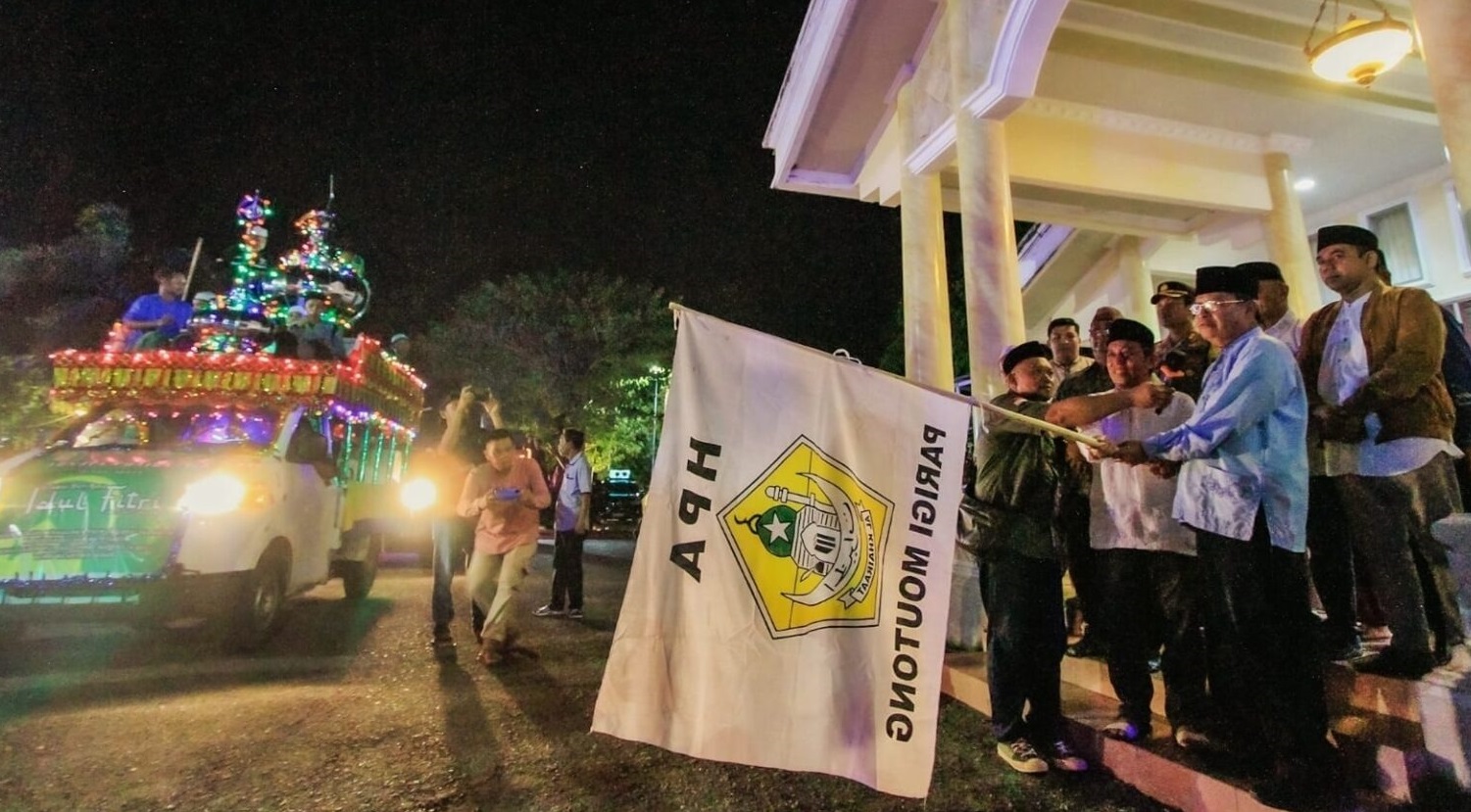 Sambut Idul Fitri, Pemda Parimo Gelar Pawai Takbir