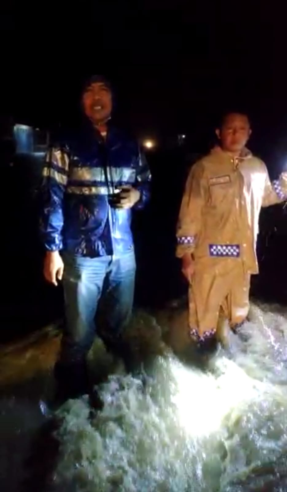 Banjir Genangi Beberapa Rumah Warga di Tolai