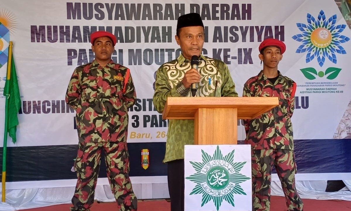 Musdah Muhammadiyah dirangkaikan dengan Peresmian Unismuh