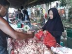 Jelang Idul Adha, Harga Daging Sapi di Parimo Stabil Rp 140 Ribu Perkilogram