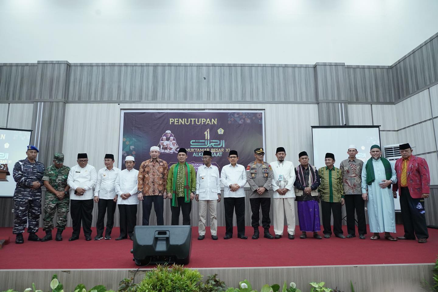 Wamen Agama Tutup Kegiatan Muktamar Besar XI Alkhairaat