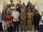 OJK Bantu Pembangunan Rumah Produksi UMKM di Parimo