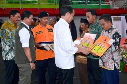 Jokowi: Petani Miliki Arti Penting Bagi Negara