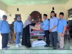 Program Jumat Berkah Berbagi, TKD Prabowo-Gibran Parimo Bagikan Sembako di PA dan Ponpes