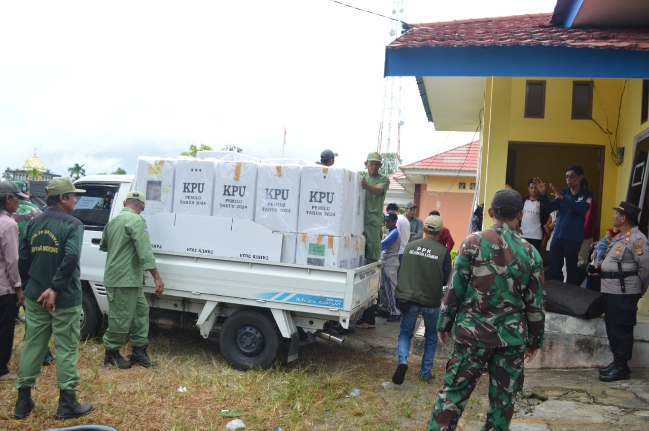 PPK Kecamaan Kasimbar Distribusikan Logistik ke Sejumlah PPS