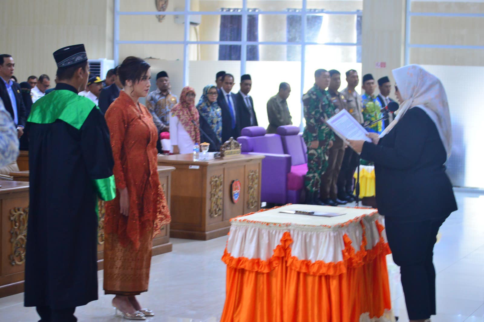 Sinta La’ane Resmi Dilantik Sebagai PAW Anggota DPRD