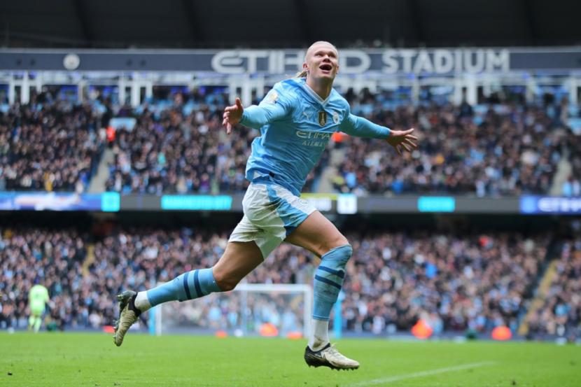 Kalahkan Brentford, Man City Kini Hanya Tertinggal 1 Poin dari Liverpool