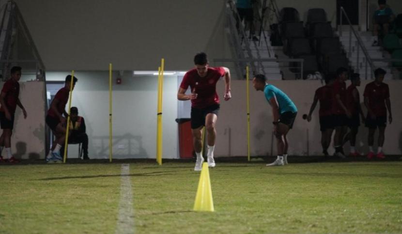 Anggota Timnas Indonesia Semakin Dekat dengan Promosi ke Liga Primer Inggris
