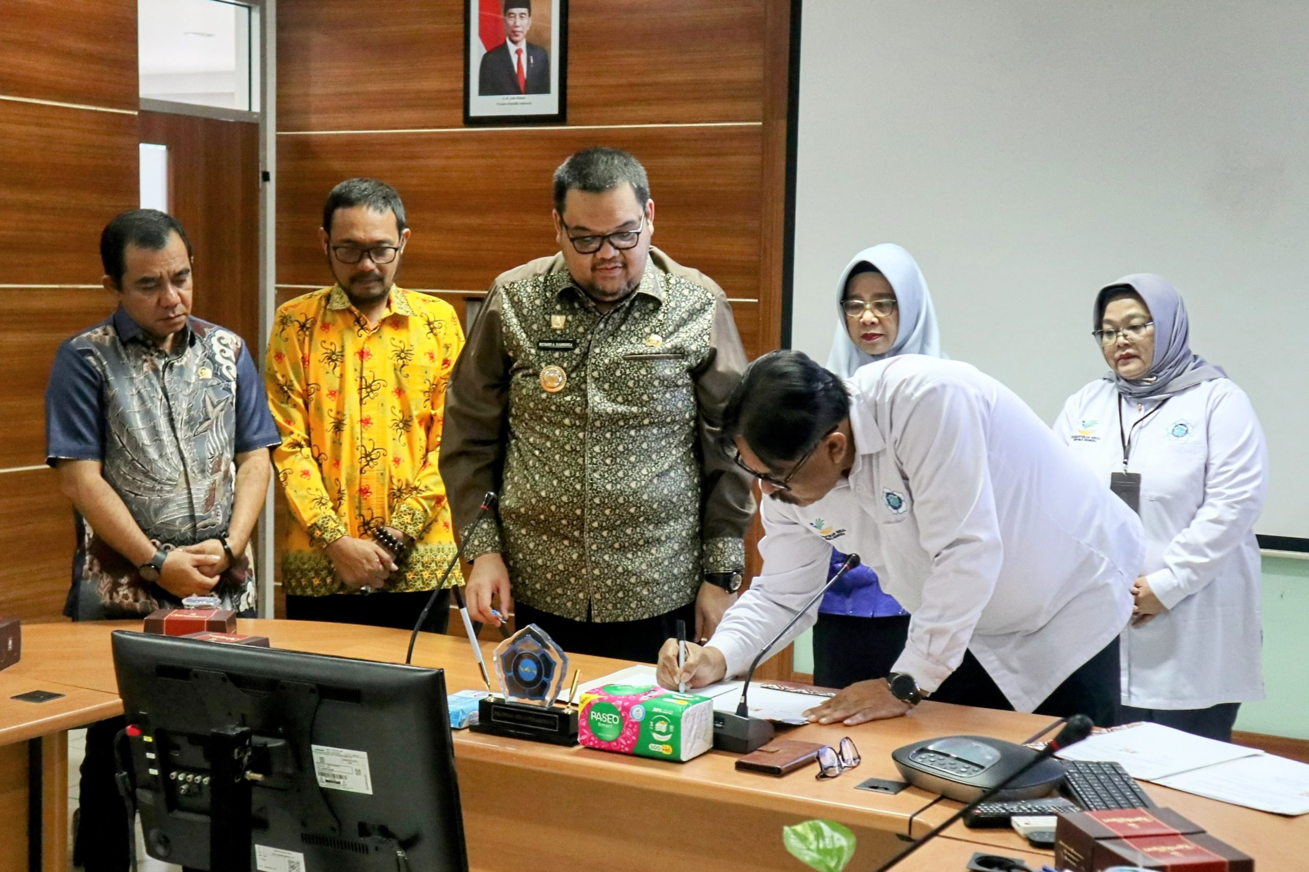 Pemda Parimo dan Kemensos Jalin MoU