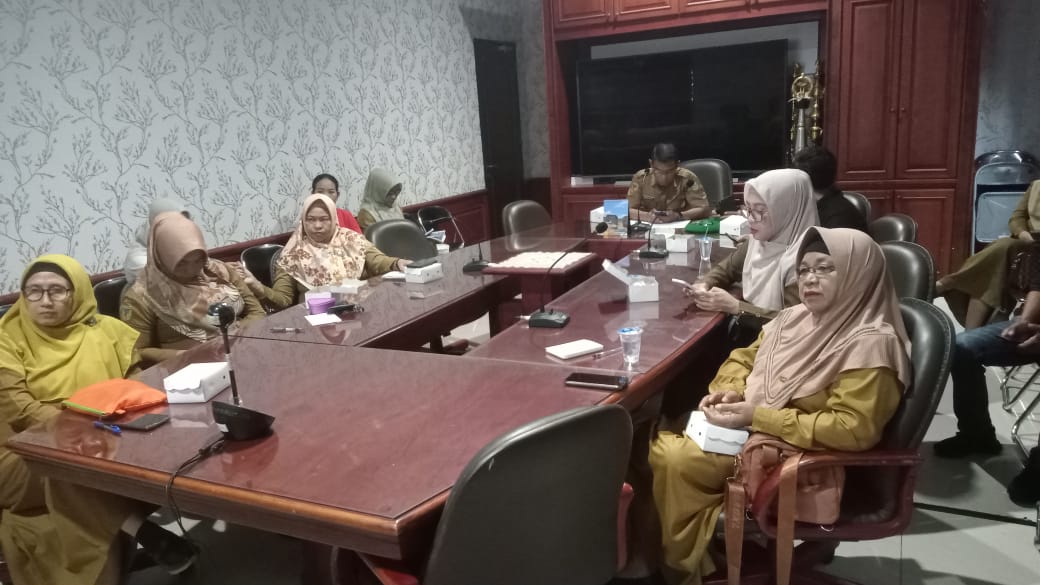 Kemendagri Menggelar Rakor Pengendalian inflasi Daerah Melalui Zoom Meeting
