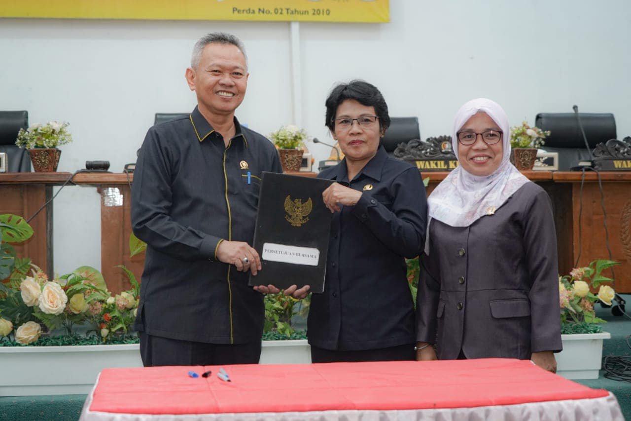 Plh Sekda Sigi Hadiri Paripurna Tentang Pengajuan Raperda Penyandang Disabilitas