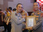 Divhumas Polri Berikan Penghargaan Amplifikasi Terbaik Zona 3 Kepada Polda Sulteng