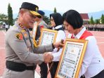Personel Polda Sulteng Dapat Penghargaan Awal Tahun