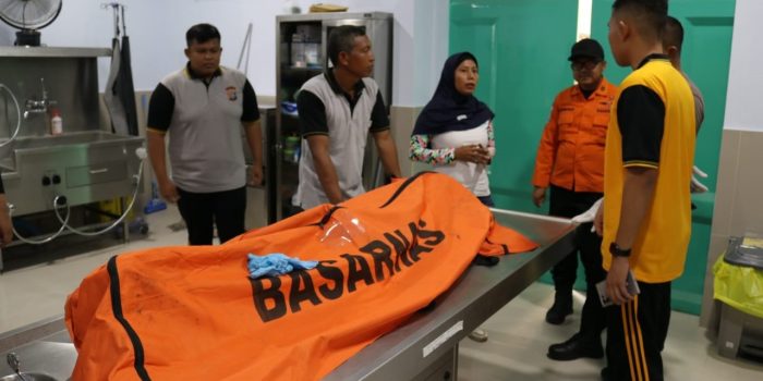 Terbawa Arus Sungai, Bocah 12 Tahun Ditemukan Tak Bernyawa di Pantai Tondo