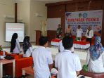 Disdikbud Parimo Dorong Peningkatan Layanan Dasar Lewat Bimtek SPM