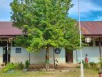 Memprihatinkan, Siswa SDN Kuala Bugis Belajar di Luar Kelas Akibat Kondisi Gedung