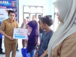 Bupati Parimo Serahkan Santunan Duka kepada Keluarga Korban Longsor di Tirtanagaya