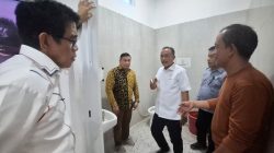Bupati Parimo Tinjau Puskesmas Sausu, Fasilitas WC Rusak Jadi Sorotan